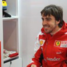 Fernando sonríe