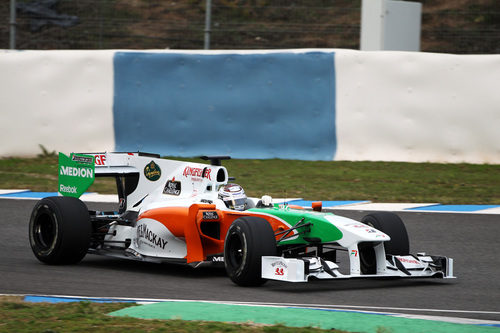 Adrian en su VJM03