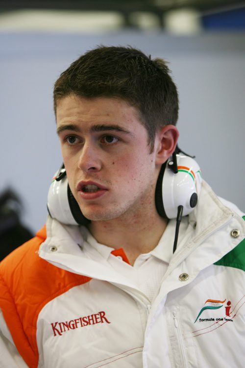 Di Resta con su equipo en Jerez