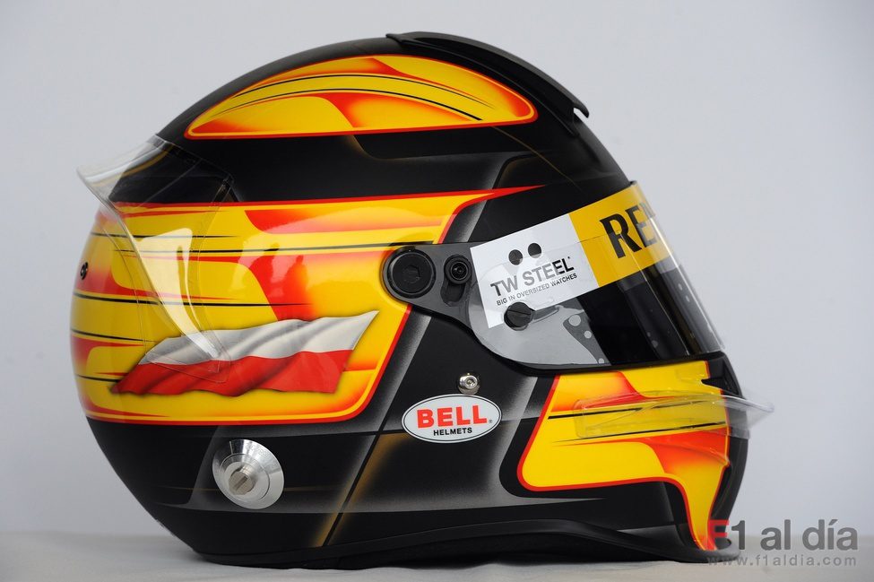 El nuevo casco de Robert Kubica