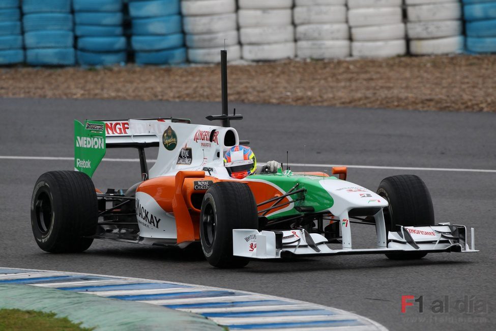 Paul di Resta en el VJM03