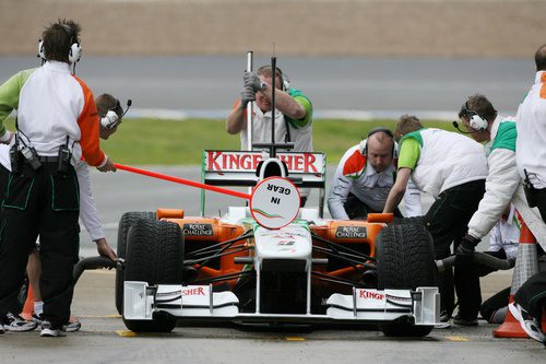 'Pit-stop' para el VJM03