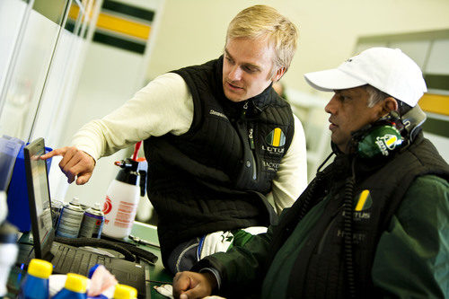 Kovalainen y Fernandes analizan los datos