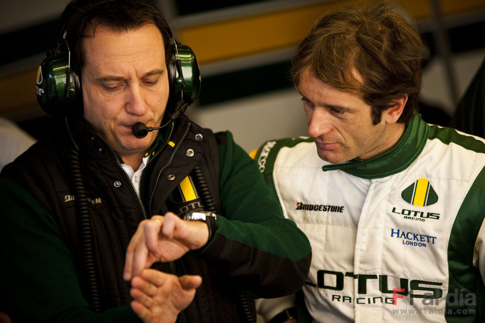 Trulli atento al reloj