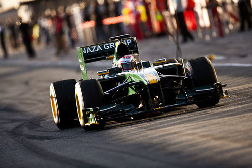 Jarno Trulli en el 'pit-lane'