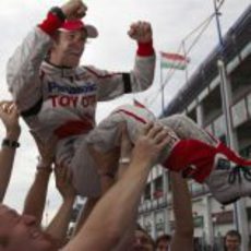 Trulli celebra su tercer puesto