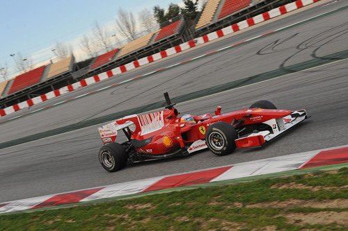 El Ferrari F10 en acción