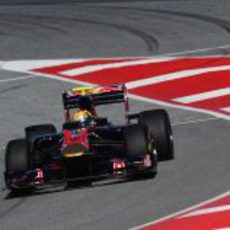 Alguersuari rueda en casa