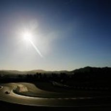 El sol preside el Circuit