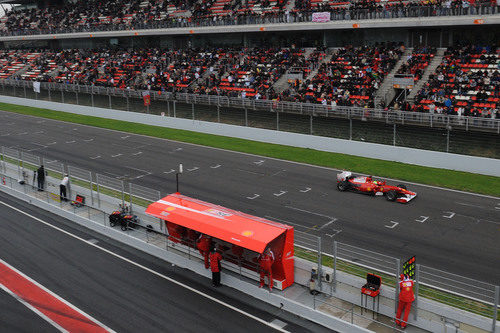 Felipe en la recta principal de Montmeló