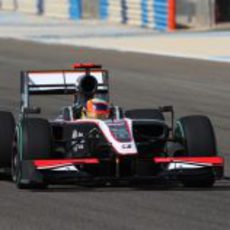 Chandhok en pista con el Hispania