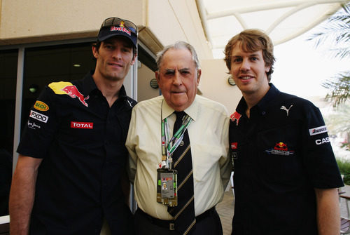 Webber y Vettel junto a Jack Brabham