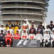 Foto de familia de los pilotos 2010