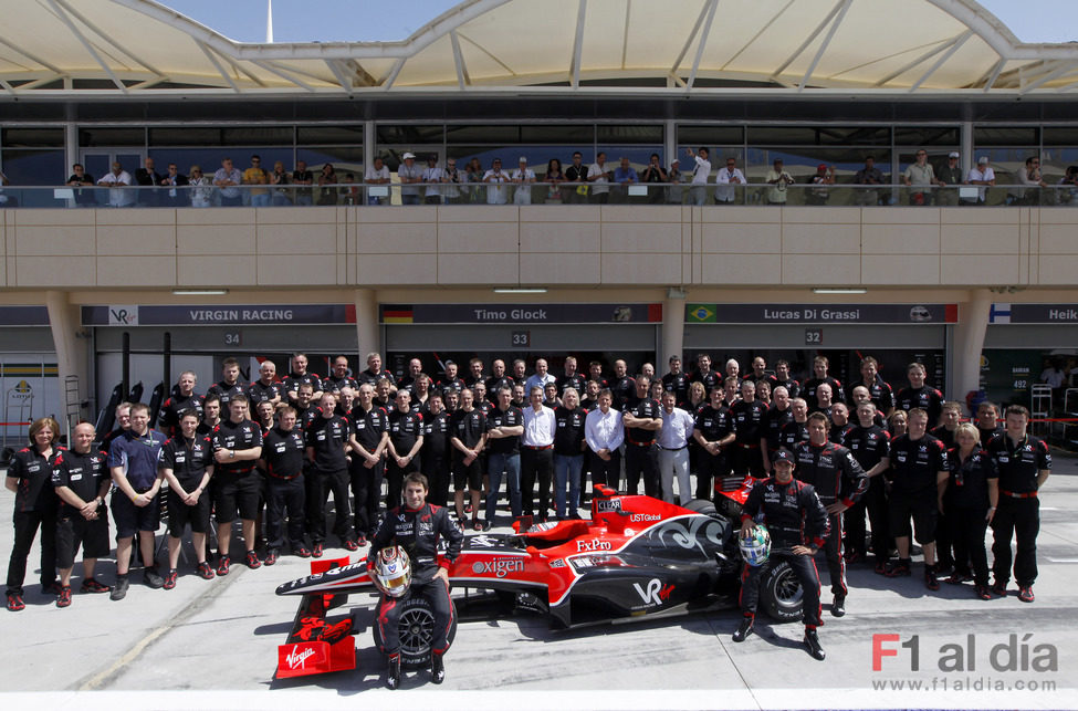 Foto de familia de Virgin Racing