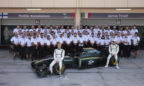Foto de familia de Lotus Racing