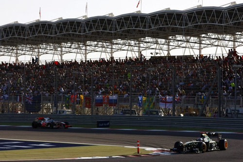 Button se dispone a doblar a Trulli