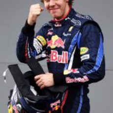 Sebastian Vettel, contento con la pole en Australia 2010