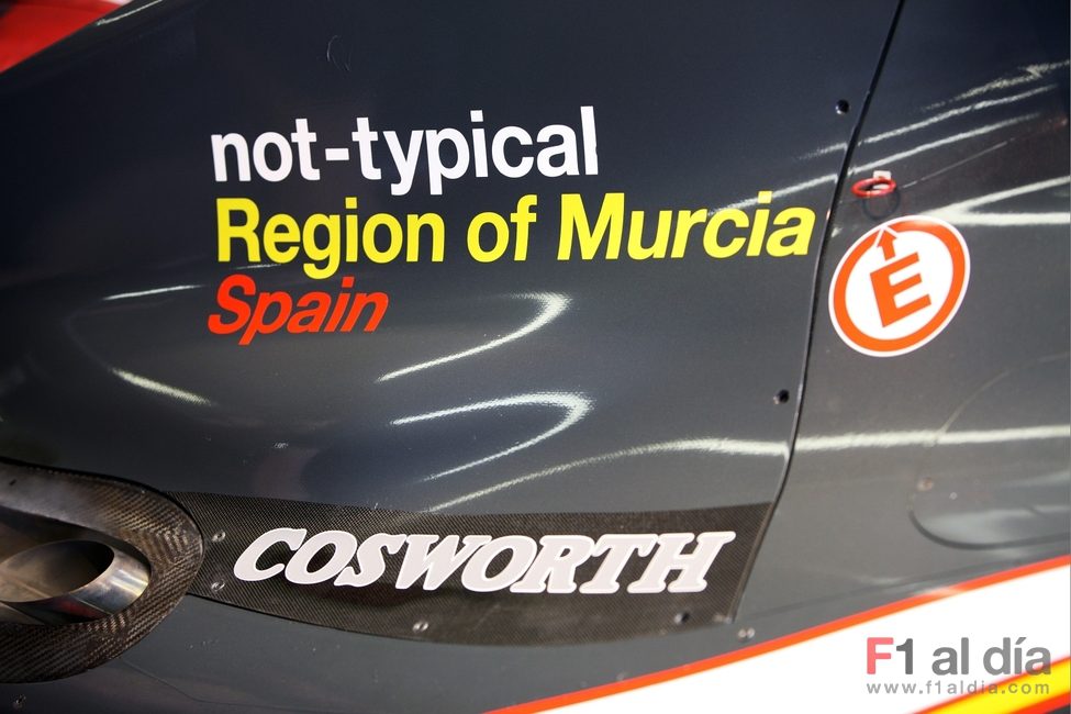 Nuevos logos en la cubierta del motor del HRT