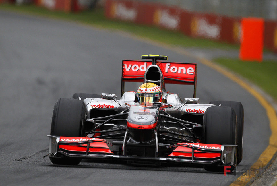 Hamilton desconcentrado tras su incidente con la policía