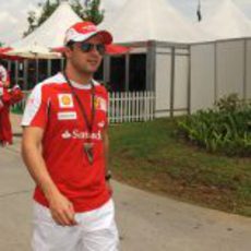 Felipe Massa llega al circuito de Sepang