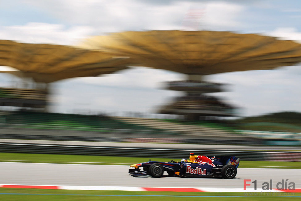 El Red Bull prueba los distintos compuestos de neumáticos