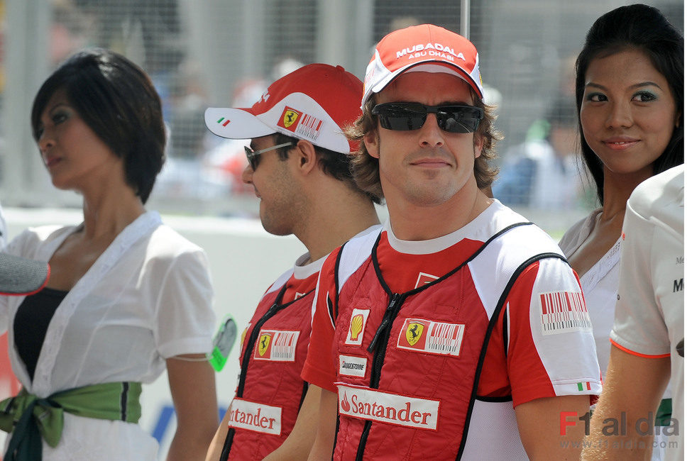 Fernando Alonso y Felipe Massa en Malasia.