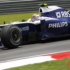 Nico Hülkenberg rueda en los libres 3 del GP de Malasia 2010