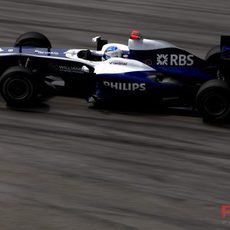 Rubens rodó con el casco de Australia hasta los libres 3