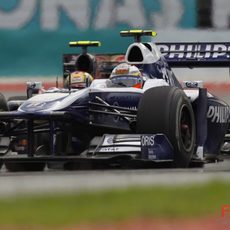 Hülkenberg y Alguersuari luchan por la posición