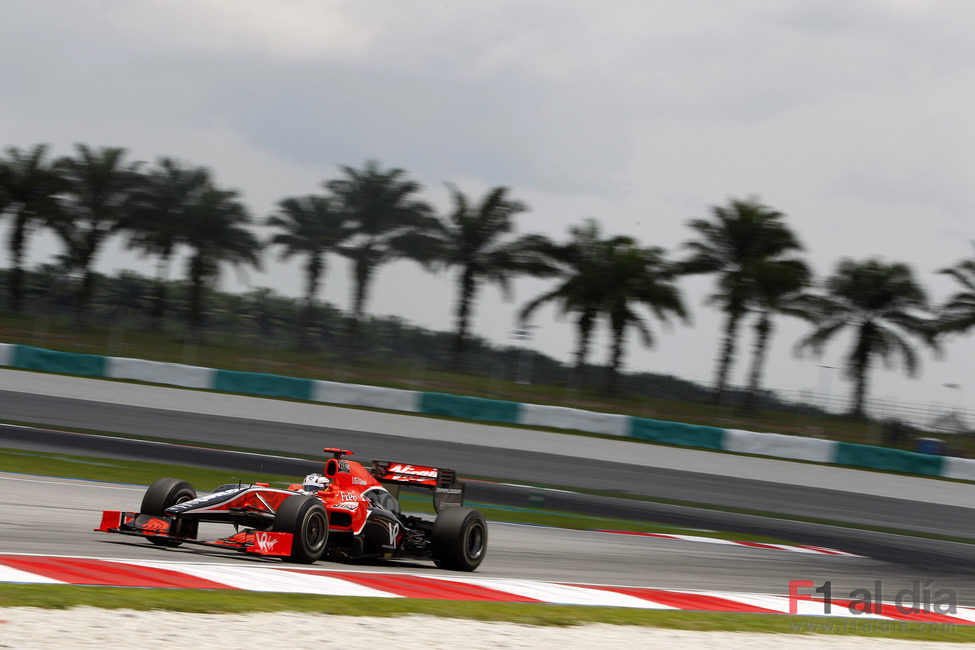 Glock rueda en los libres 3 del GP de Malasia 2010