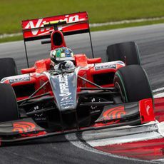 Lucas di Grassi entrena con gomas blandas