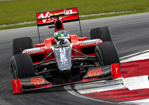 Lucas di Grassi entrena con gomas blandas