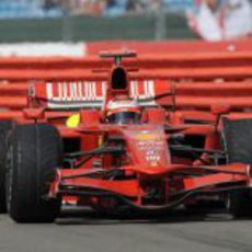 Raikkonen con intermedios