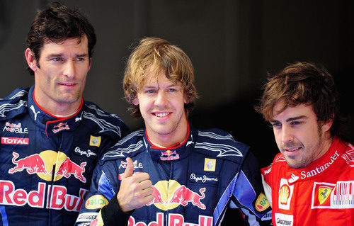 Vettel escoltado por Webber y Alonso