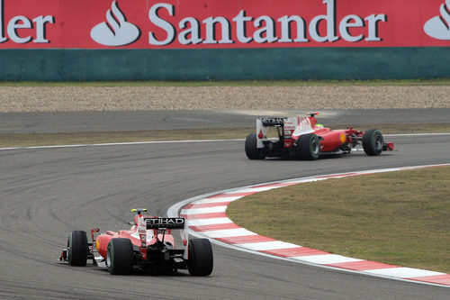 Alonso persigue a Massa... otra vez