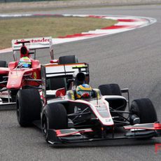 Massa se dispone a doblar a Senna