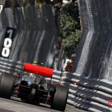 Lewis lega a la frenanda de los 100 metros