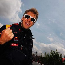 Vettel estaba muy contento antes de la carrera...