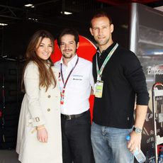 Amaia Montero y Gonzalo Miró visitan a Hispania