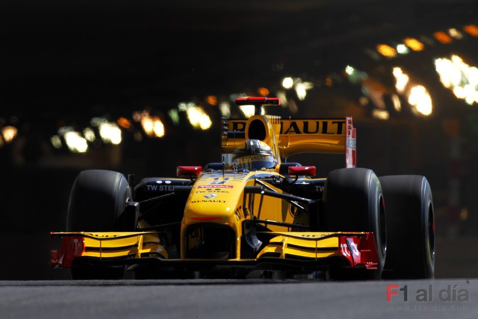 Robert Kubica en la salida del túnel