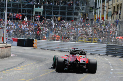 Massa intenta salvar los muebles de Ferrari