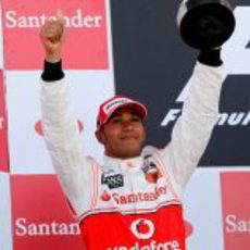Hamilton en el podio