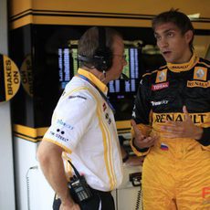 Petrov en boxes