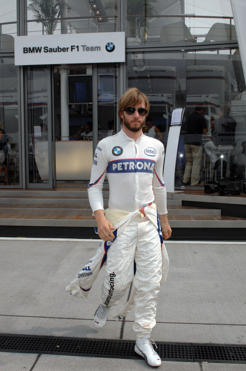 Heidfeld pasea por Hungaroring