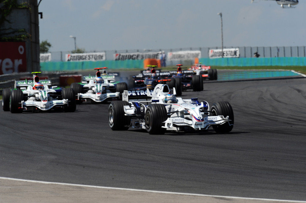 Heidfeld delante de Barrichello