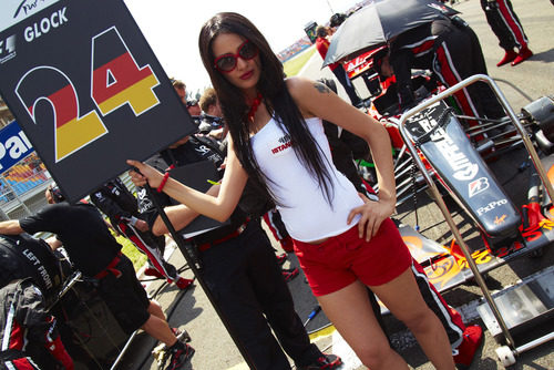 La 'pitbabe' de Timo Glock