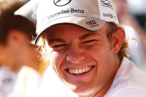 Rosberg llega a Hungría