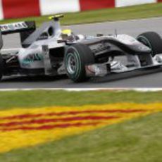 Rosberg cruzó la meta en 6ª posición