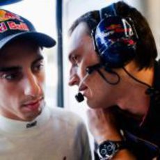 Buemi y su ingeniero