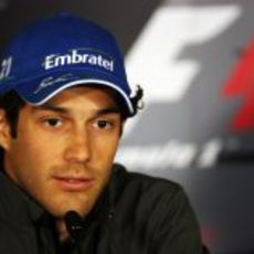 Senna en la rueda de prensa